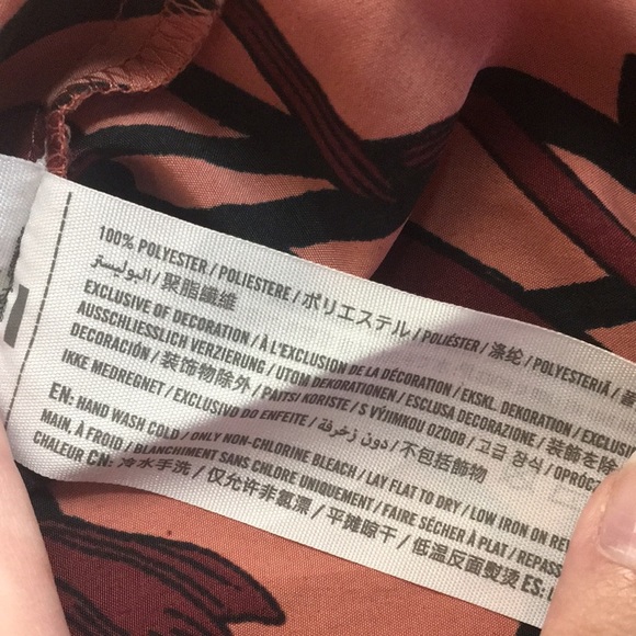 SOLD Abercrombie & Fitch Cold Shoulder Floral Long Sleeve Top Pink Sz XS - Picture 9 of 11